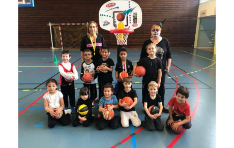 HALLOWEEN Basket Day